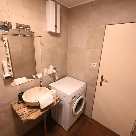 Διαμέρισμα Penthouse 82 By Four Seasons Apartments