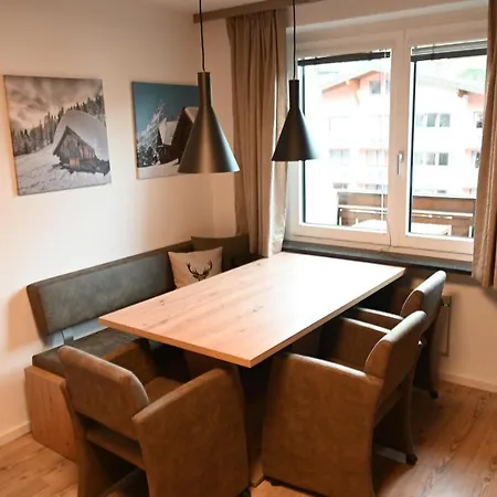 Διαμέρισμα Penthouse 82 By Four Seasons Apartments Kaprun